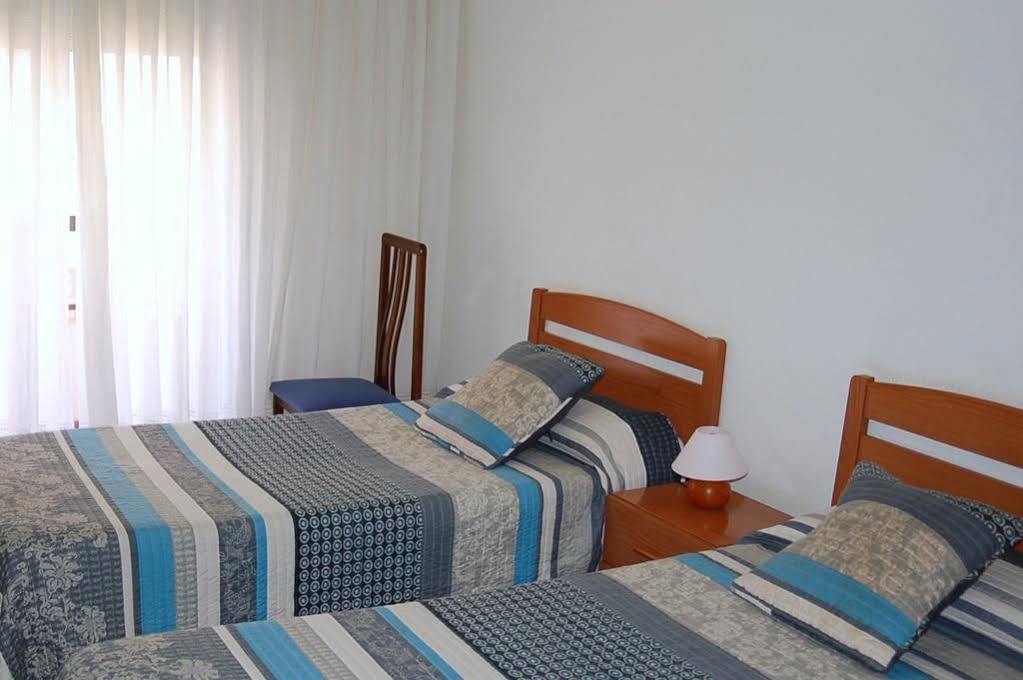 Pension Cinco Villas ログローニョ エクステリア 写真